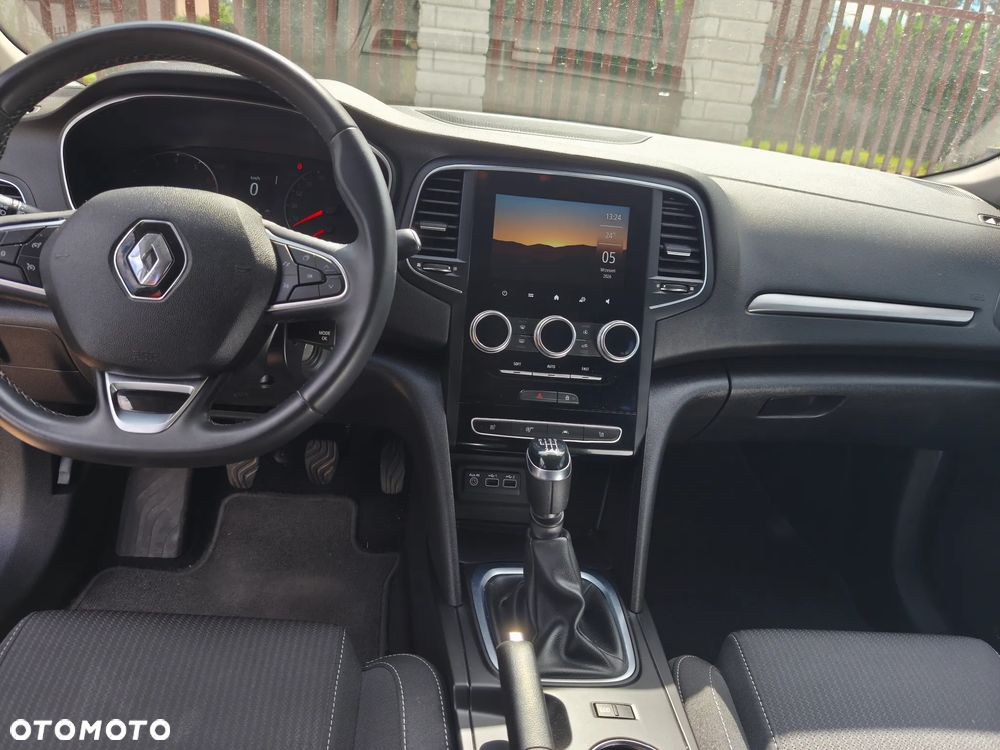 Renault Megane TCe 140 GPF INTENS - 14