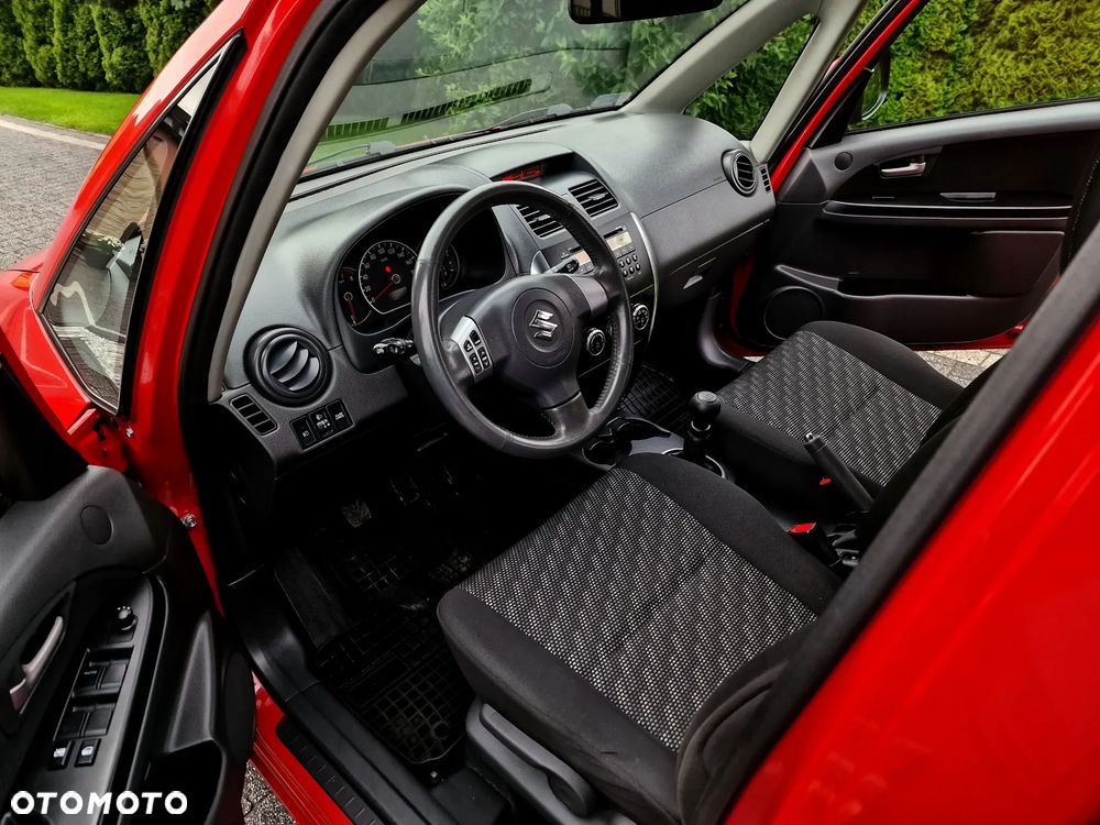 Suzuki SX4 1.6 GLX / Comfort - 22
