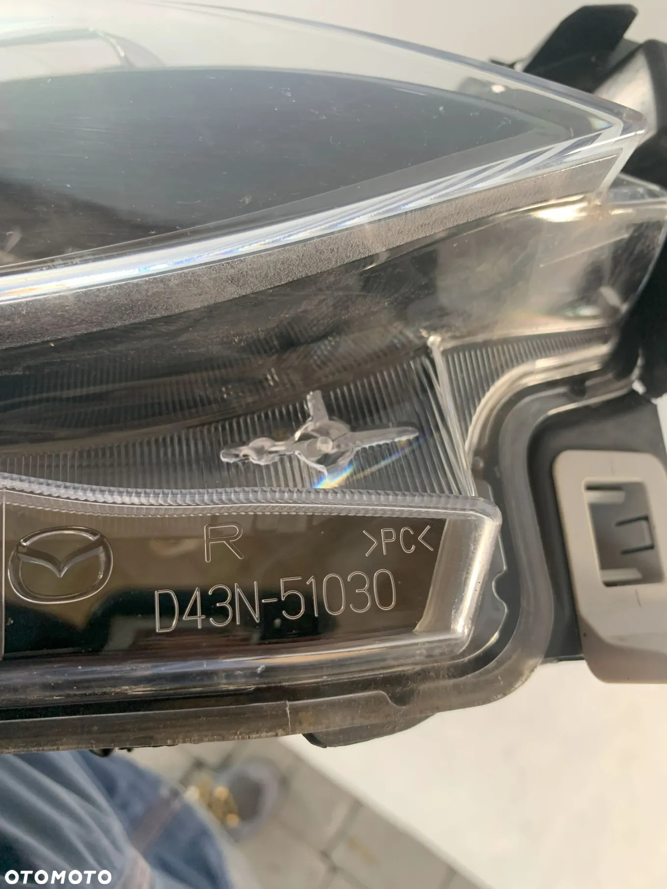 Mazda II FL 19r Reflektor prawy lampa prawa fullled 2019 Lift - 4