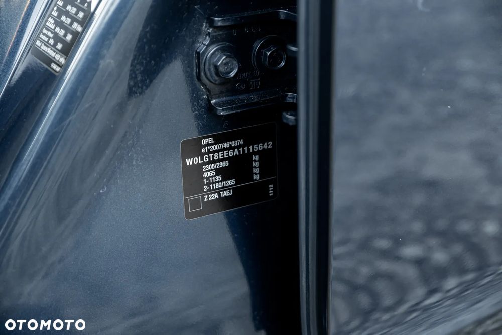 Opel Insignia 2.0 Turbo Design Edition - 22