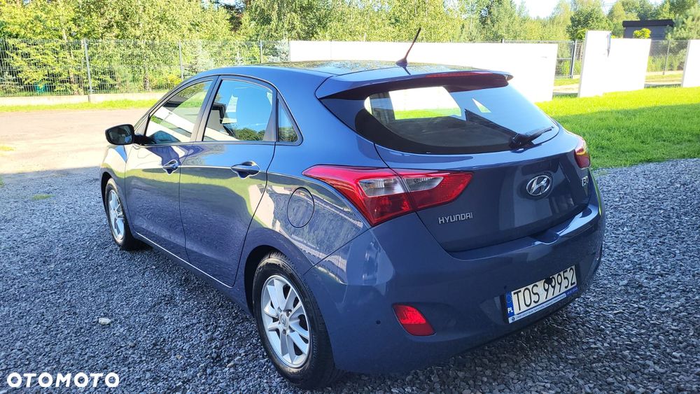 Hyundai i30 1.4 Intro Edition - 6