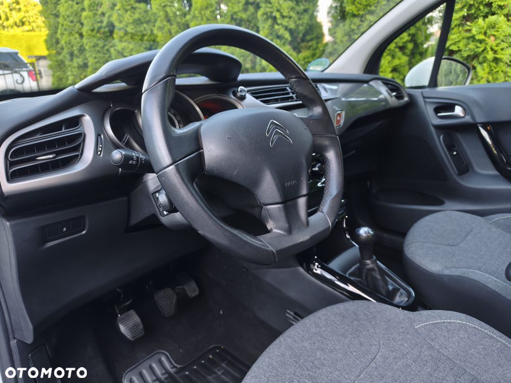 Citroën C3 Pure Tech (VTi) 82 Exclusive - 12