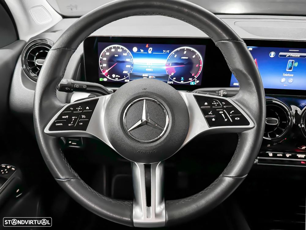 Mercedes-Benz GLB 180 d Progressive - 18