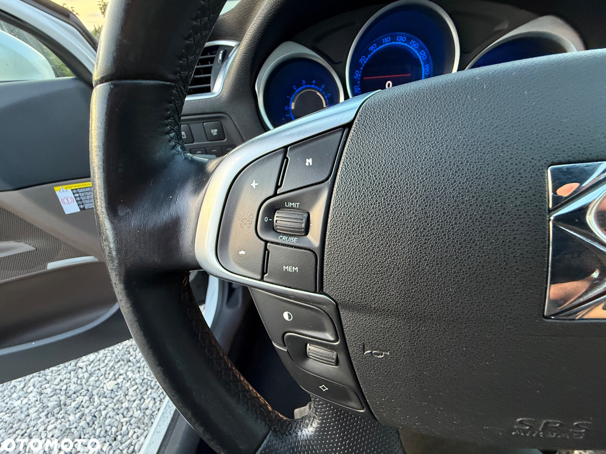 Citroën DS4 2.0 BlueHDi SoChic S&S - 22