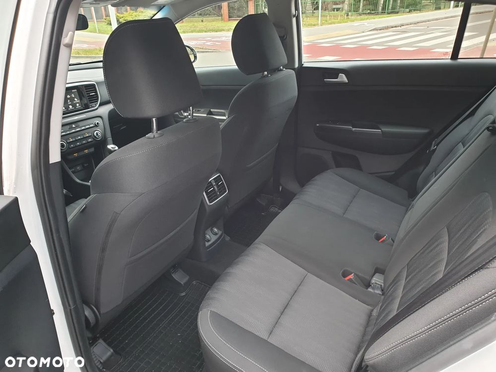 Kia Sportage 1.6 GDI Business Line 2WD - 32