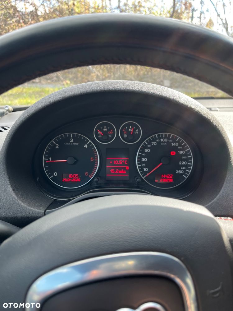 Audi A3 Sportback 2.0 TDI DPF Ambition - 16