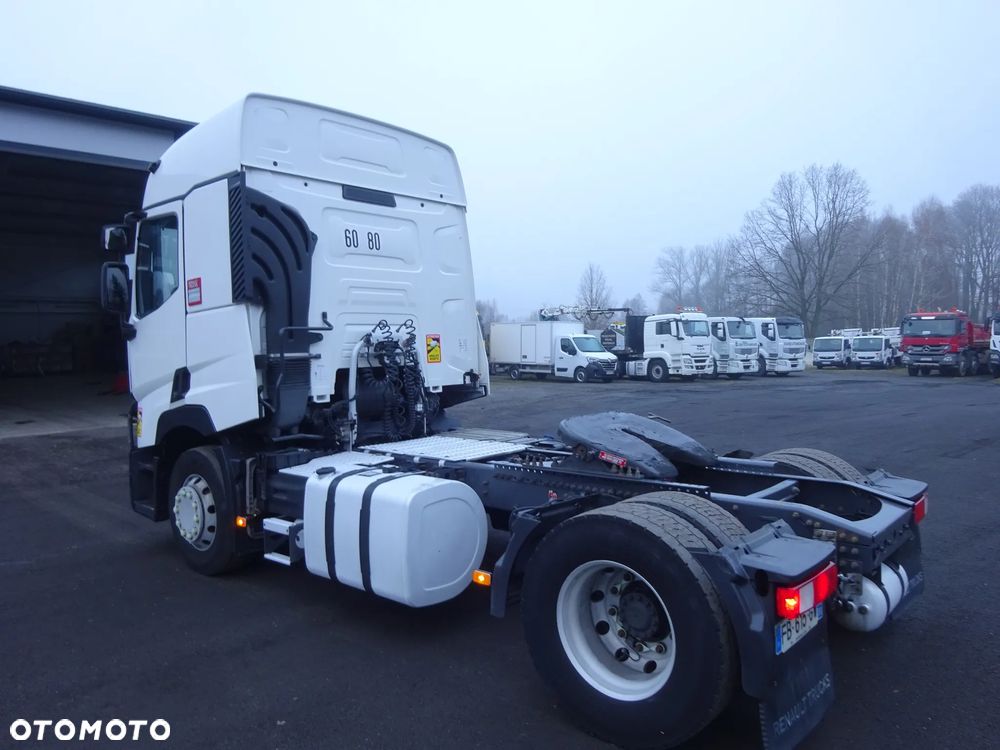 Renault T430 ADR - 4