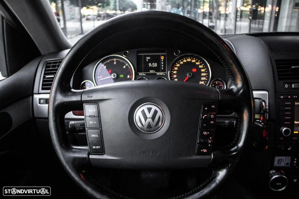 VW Touareg 2.5 TDi Tiptronic - 10