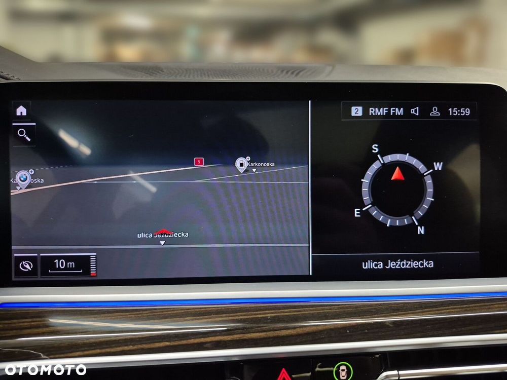 BMW X7 - 36