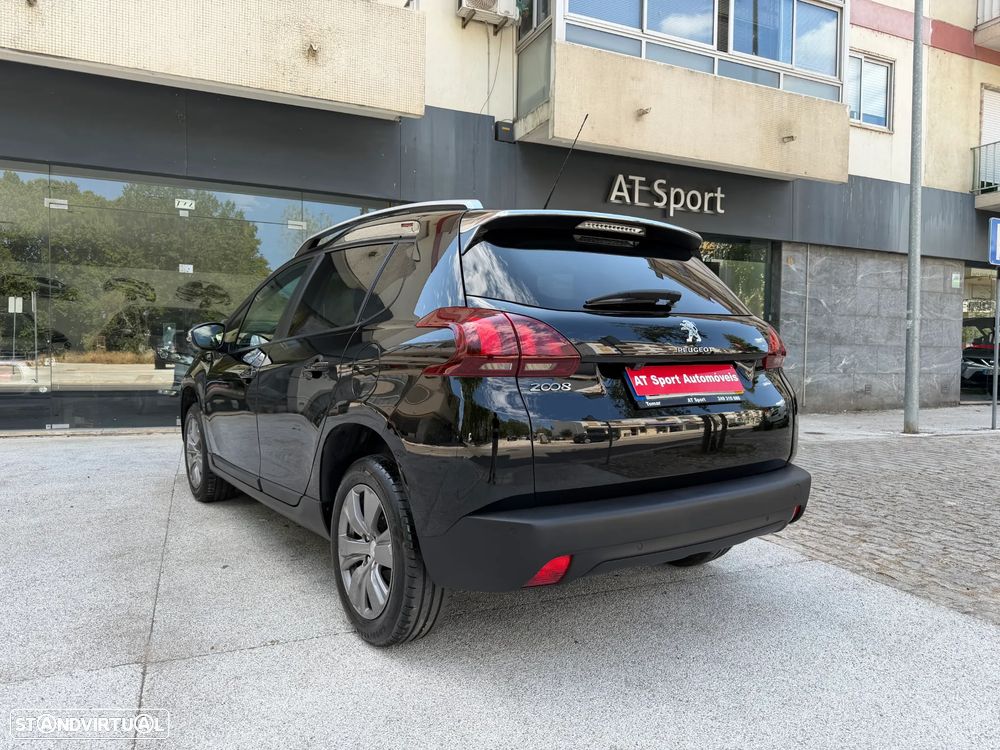 Peugeot 2008 1.6 BlueHDi Style - 10