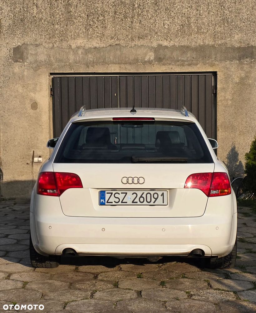 Audi A4 Avant 2.0 TDI DPF quattro - 7