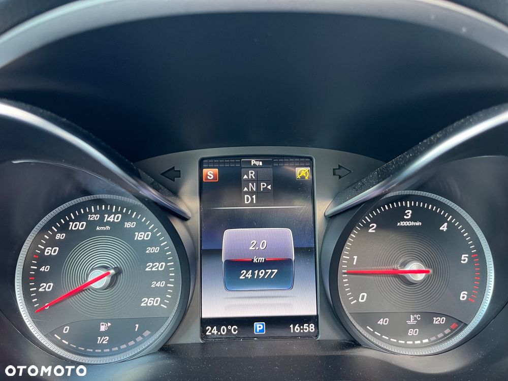 Mercedes-Benz GLC 220 d 4-Matic - 23