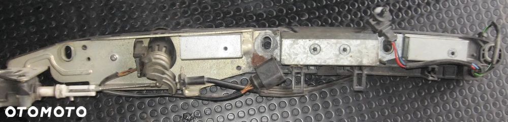 klamka klapy mikrostyk PASSAT B5 lift  SUPERB - 2