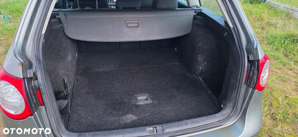 Volkswagen Passat 2.0 TDI DPF Comfortline DSG - 13