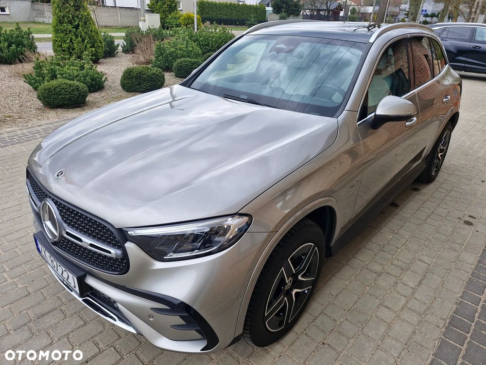 Mercedes-Benz GLC - 16