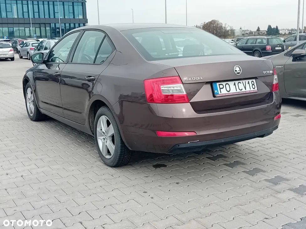 Skoda Octavia 2.0 TDI Ambition - 6