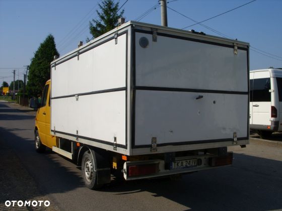 Mercedes-Benz SPRINTER - 3