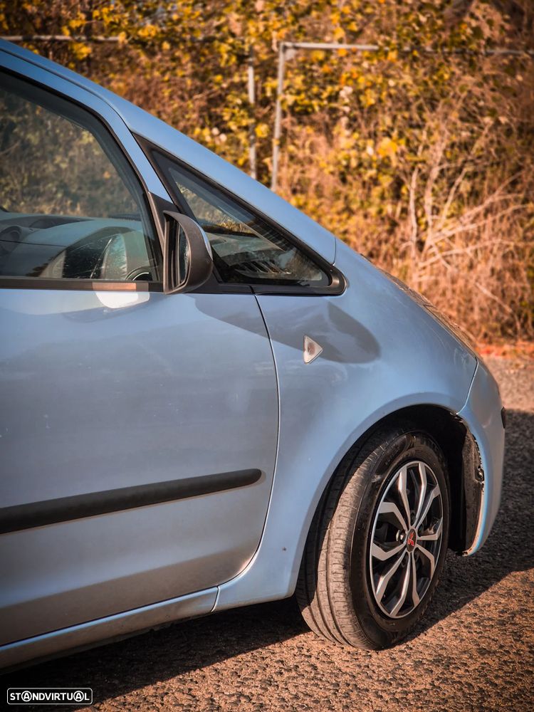 Mitsubishi Colt 1.1 Invite - 5