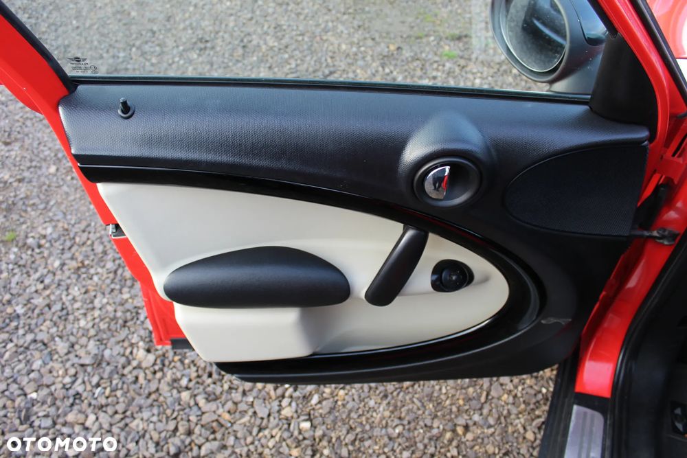 MINI Countryman Cooper D - 19