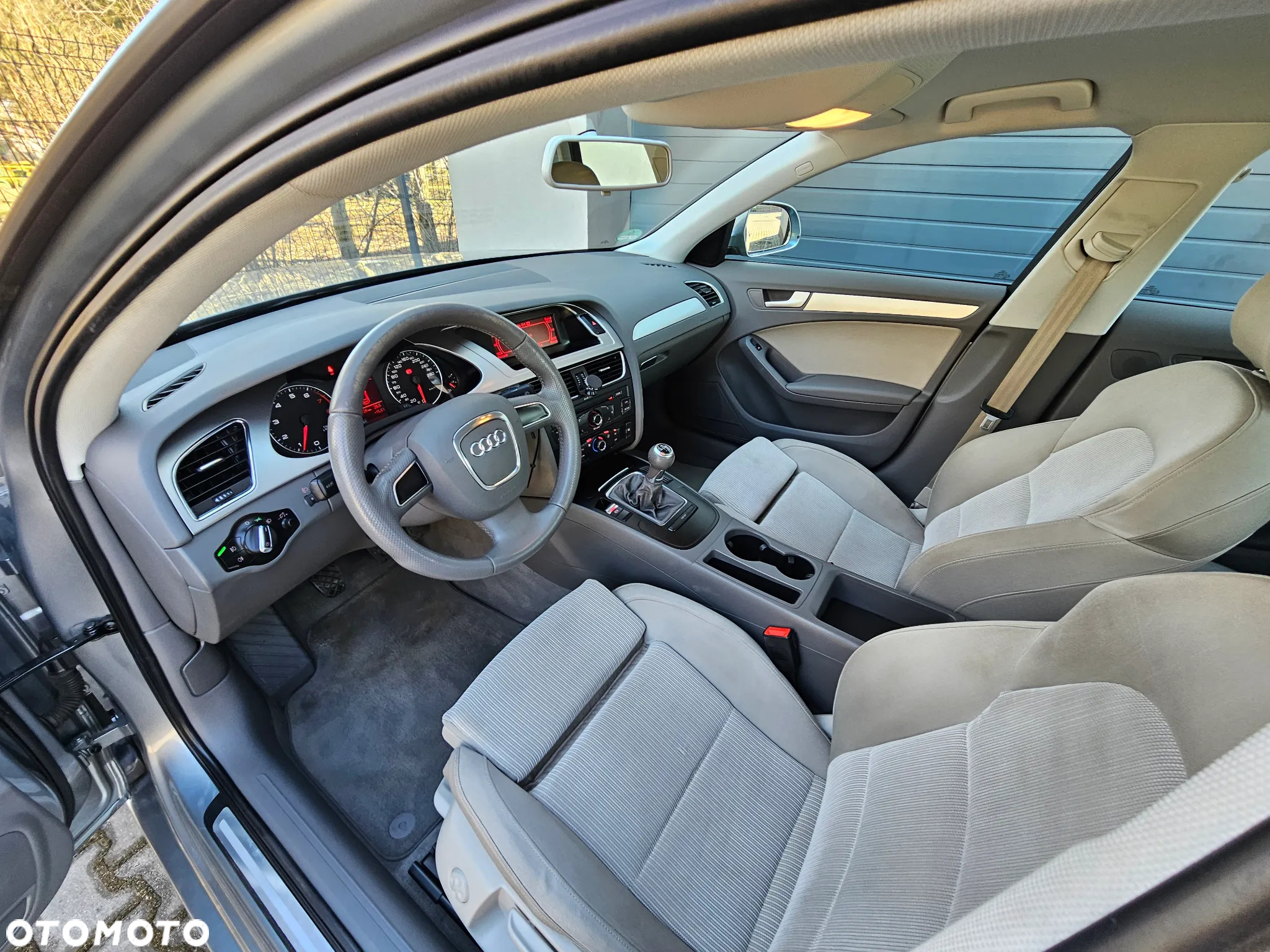 Audi A4 1.8 TFSI Attraction - 18