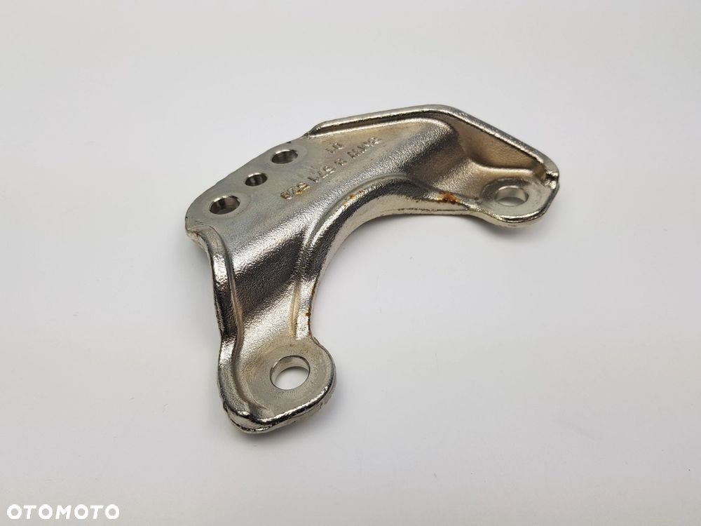 Łapa Wspornik Uchwyt katalizatora BMW X5 G05 G11 G30 N63 4.4 V8 8671520 - 3