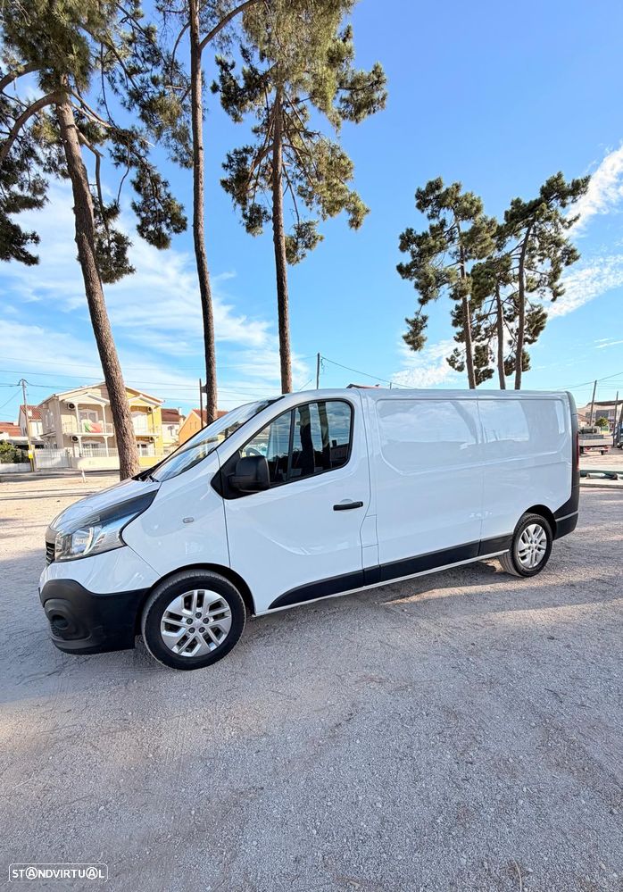 Renault trafic - 1