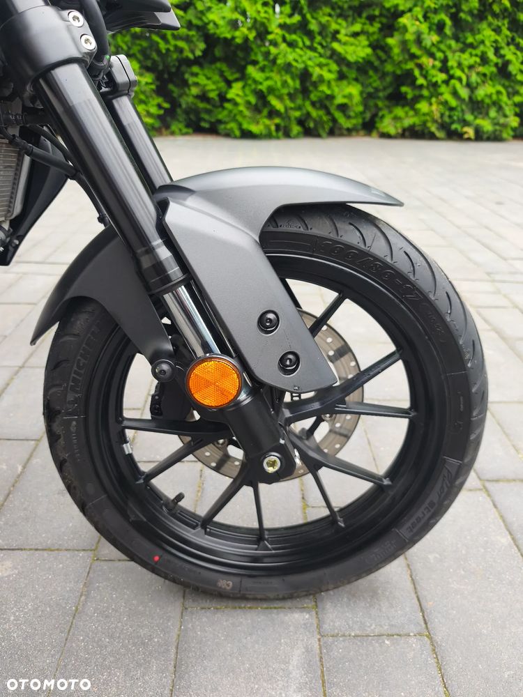 Yamaha MT - 11