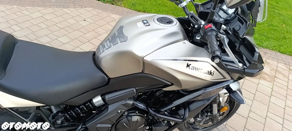 Kawasaki Versys 650 - 20