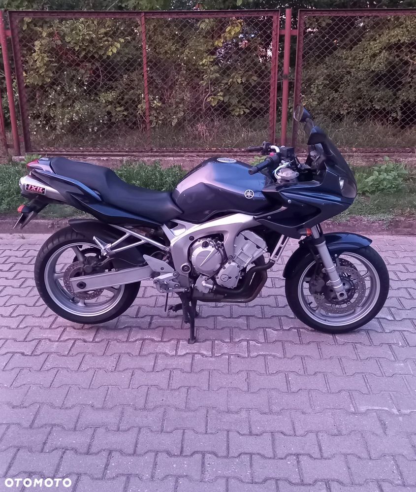 Yamaha FZ6 - 9