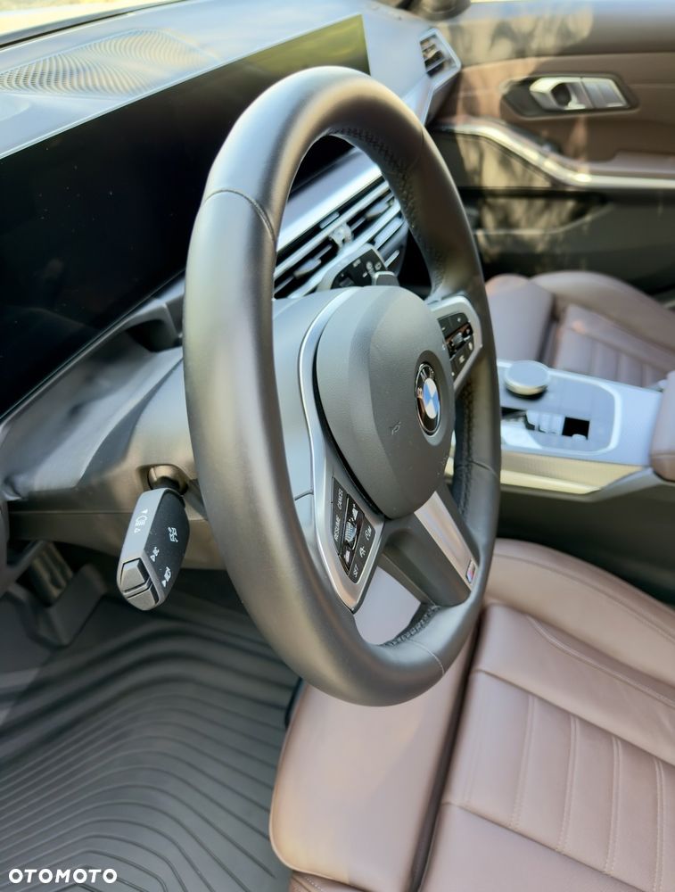 BMW Seria 3 M340i xDrive mHEV sport - 37