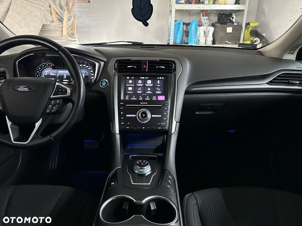 Ford Mondeo 2.0 EcoBlue Titanium - 20