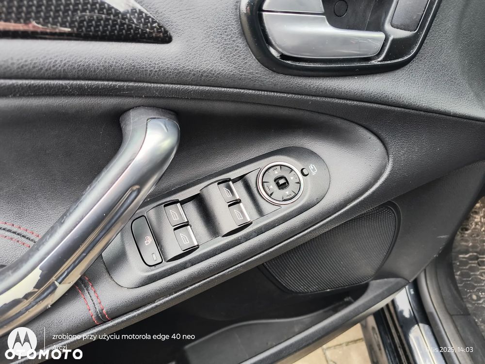 Ford S-Max 2.0 TDCi DPF Titanium - 31