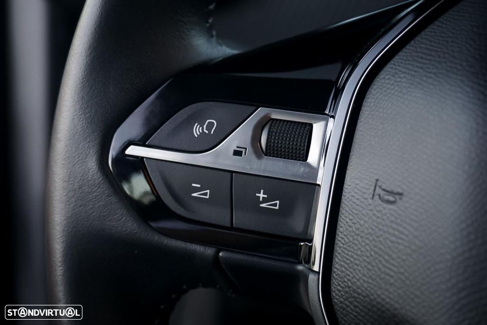 Peugeot e-208 50 kWh Active - 28