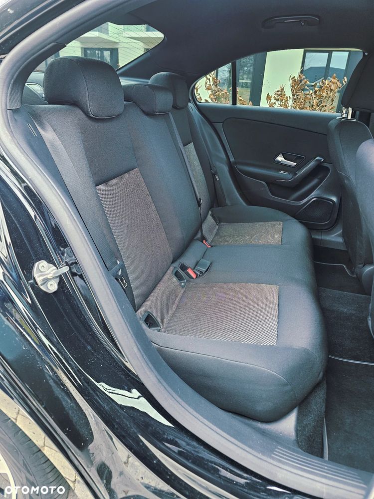 Mercedes-Benz Klasa A 250 e PHEV Progressive 8G-DCT - 20