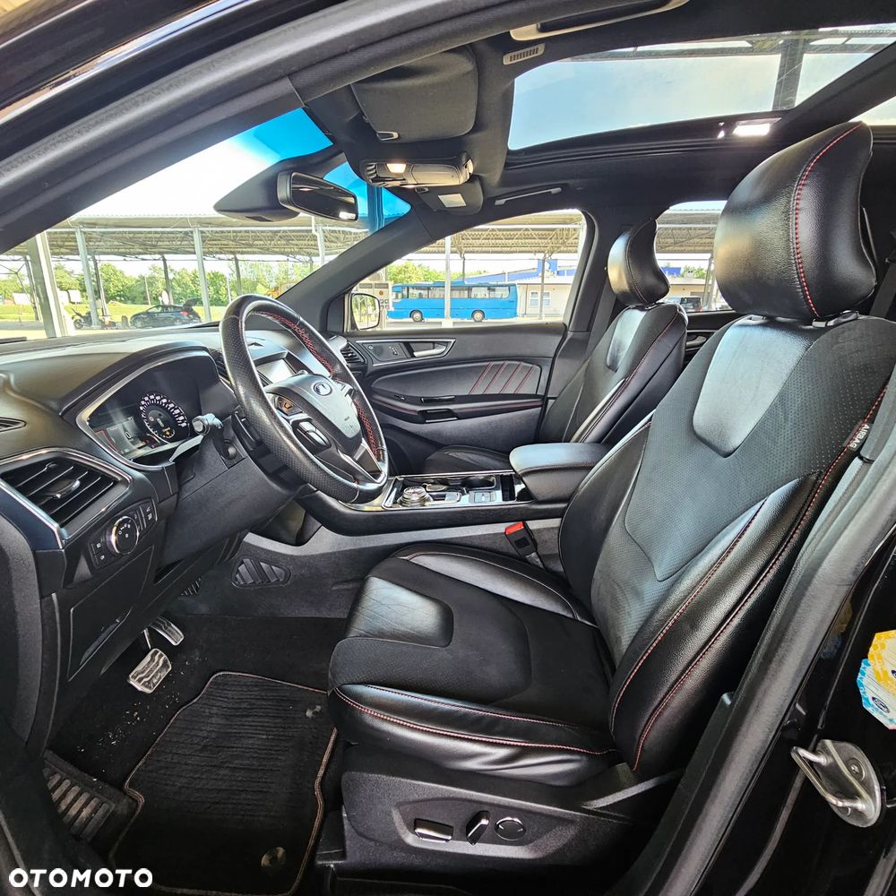 Ford Edge 2.0 EcoBlue Twin-Turbo 4WD ST-Line - 25