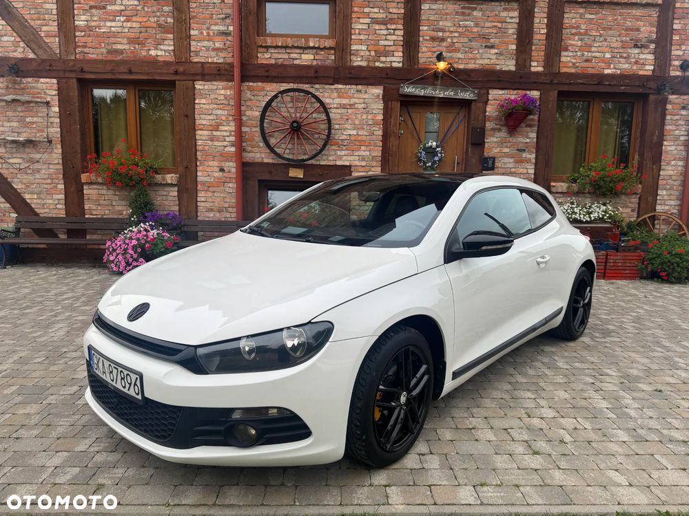 Volkswagen Scirocco 2.0 TDI - 1