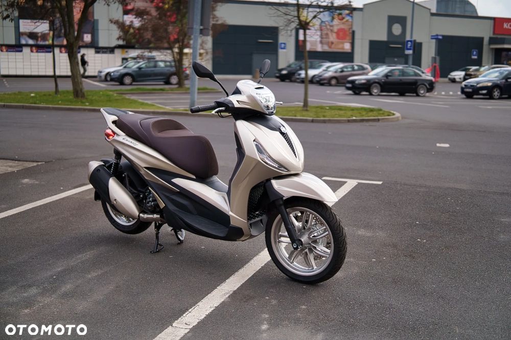 Piaggio Beverly - 5