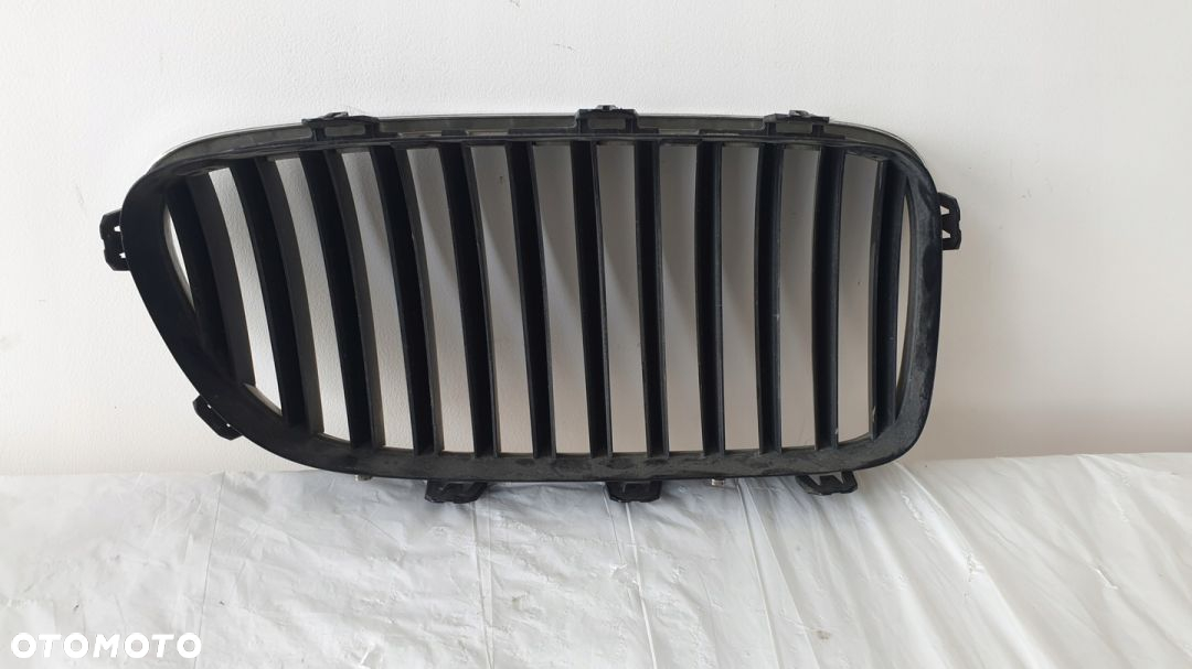 Nerka Atrapa BMW 5 F10 F11 Lewa Chrom 7200727 - 6