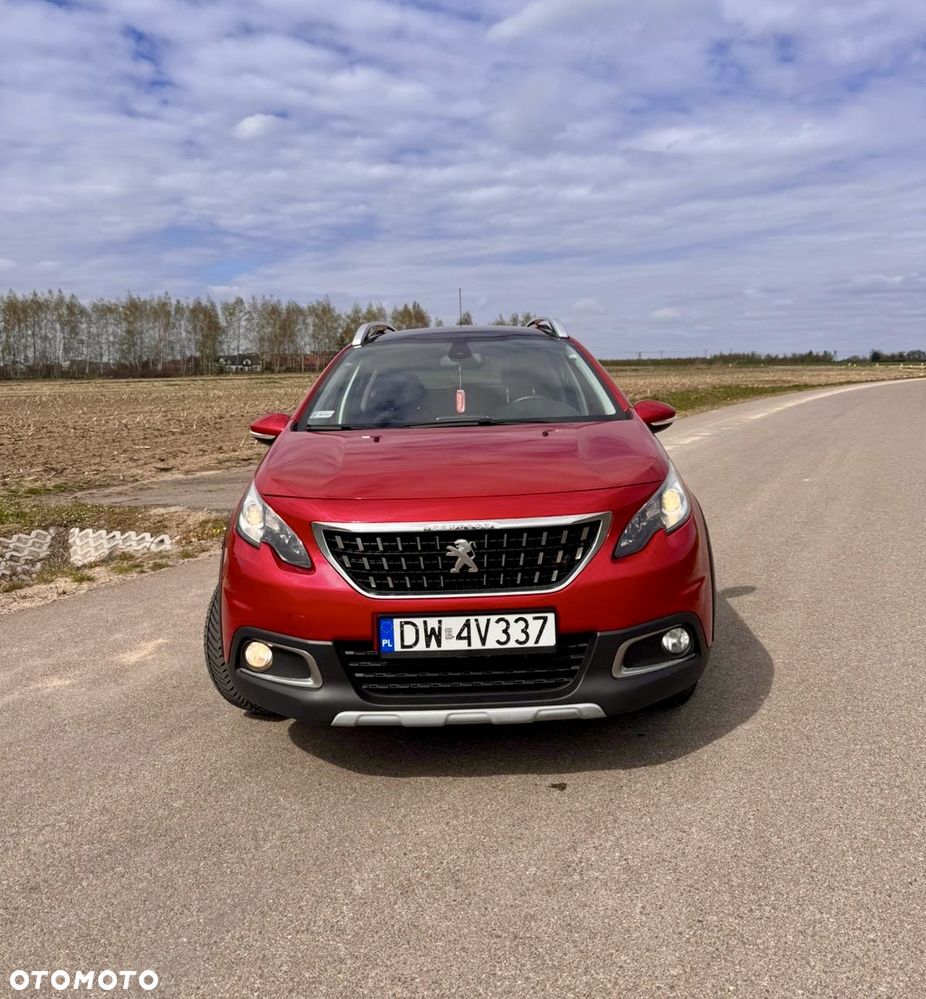 Peugeot 2008 1.2 Pure Tech Allure S&S EAT6 - 5