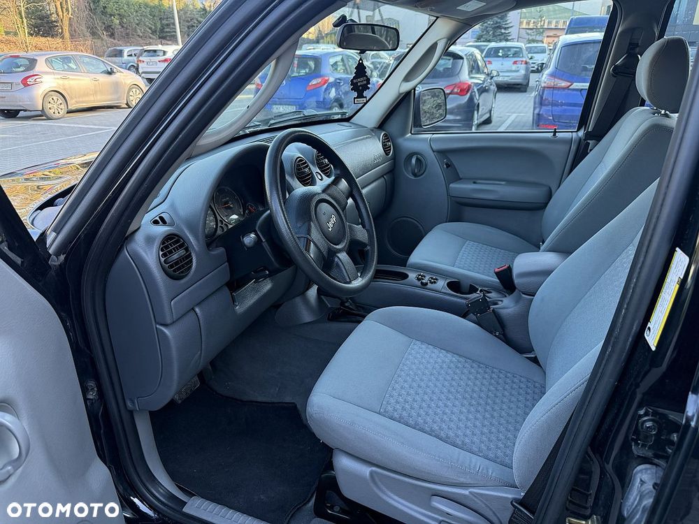 Jeep Cherokee 2.8 CRD Automatik Sport - 10