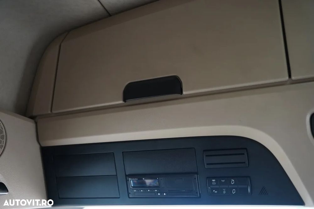 Mercedes-Benz ACTROS 1845 / MP5 / SPAȚIU MARE / 100% ANVELOPE - 32