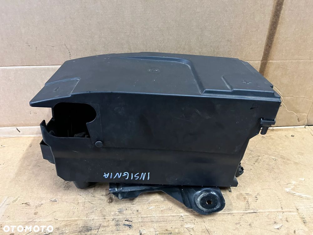 Obudowa podstawa akumulatora Opel Insignia A 13330951 13330946 - 2