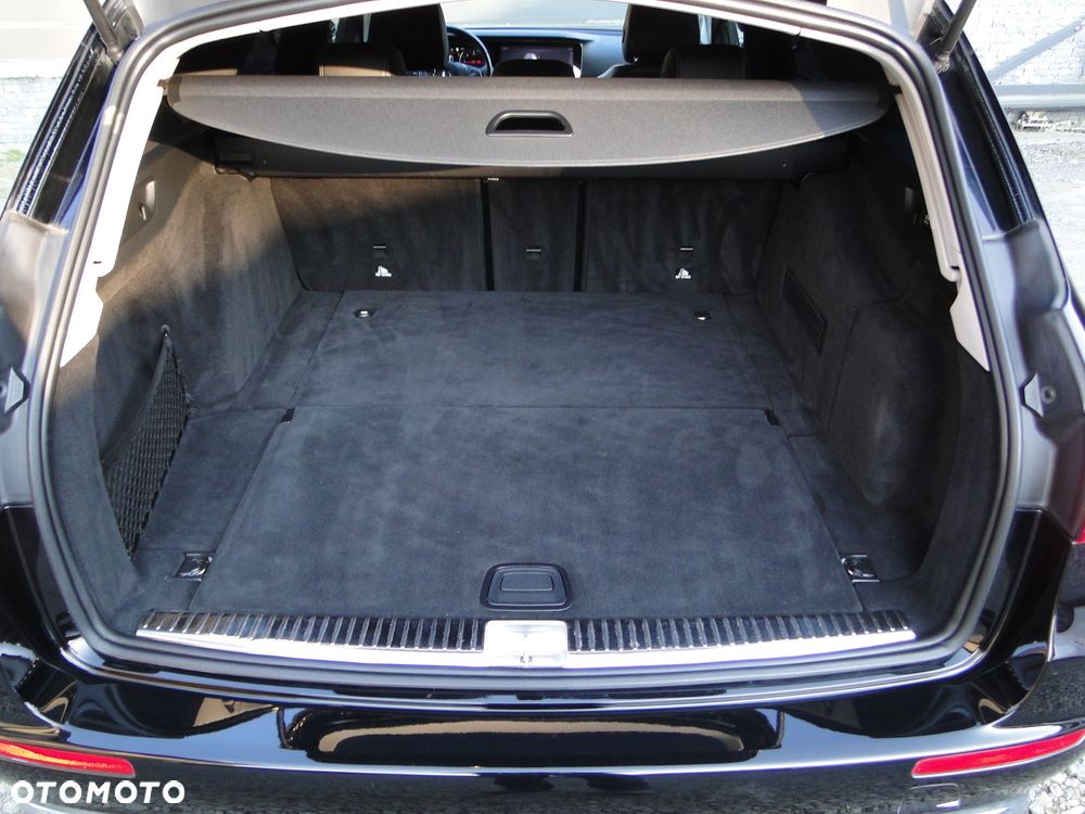 Mercedes-Benz Klasa E 220 d 9G-TRONIC - 18