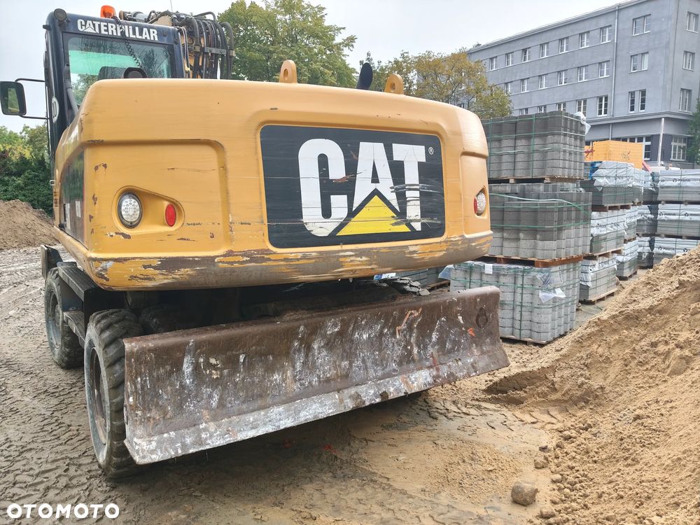 Caterpillar M318D - 4