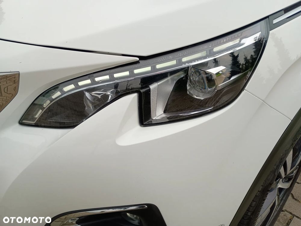 Peugeot 3008 1.2 PureTech Allure Pack S&S EAT8 - 5