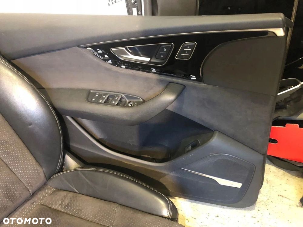 FOTELE TAPICERKA AUDI Q7 4M 7-OS GRZANE S-LINE - 6