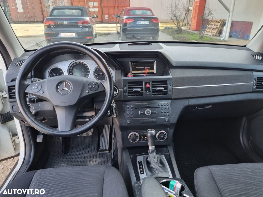 Mercedes-Benz GLK 220 CDI DPF 4Matic BlueEFFICIENCY 7G-TRONIC - 12