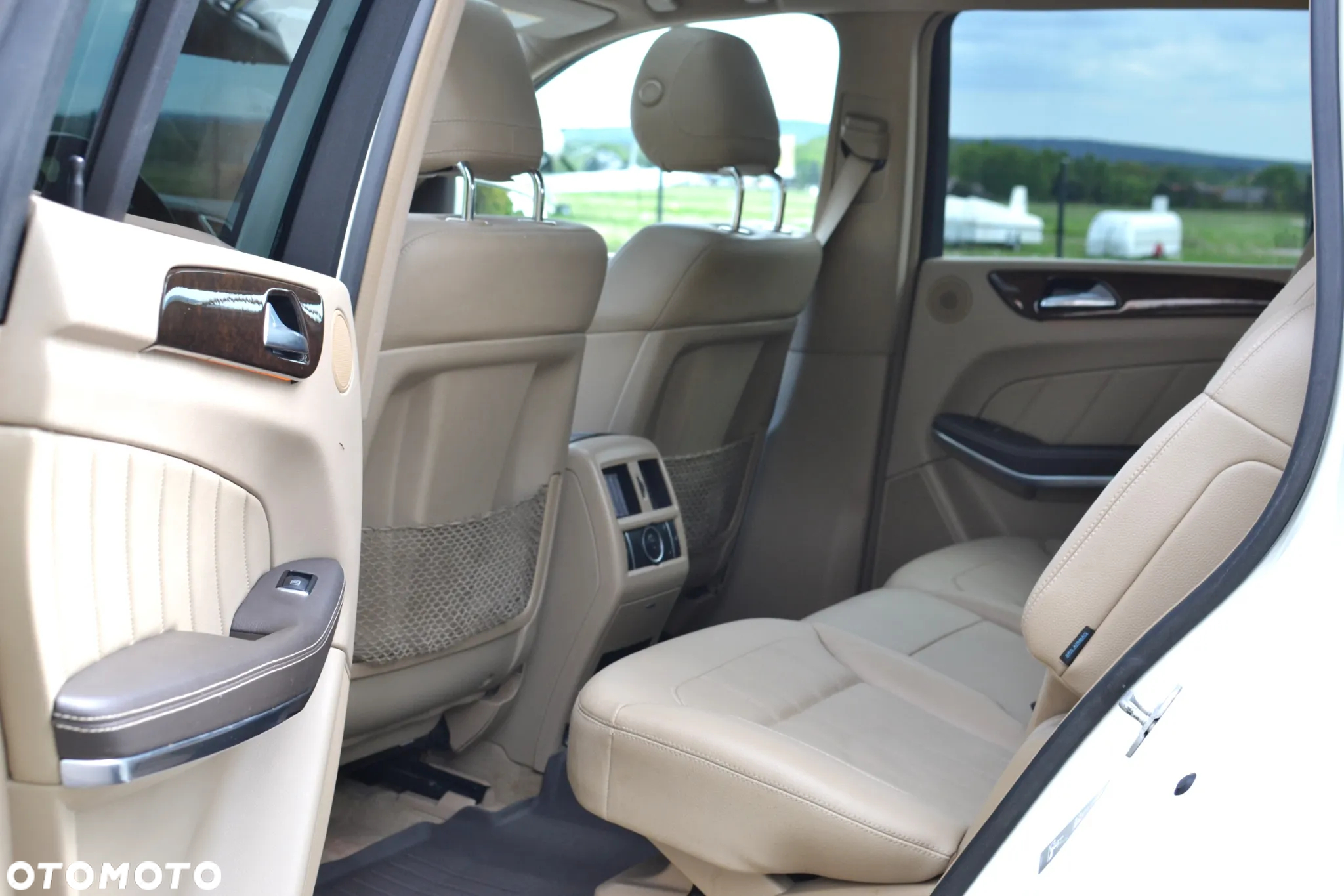 Mercedes-Benz GL 450 4Matic 7G-TRONIC - 17