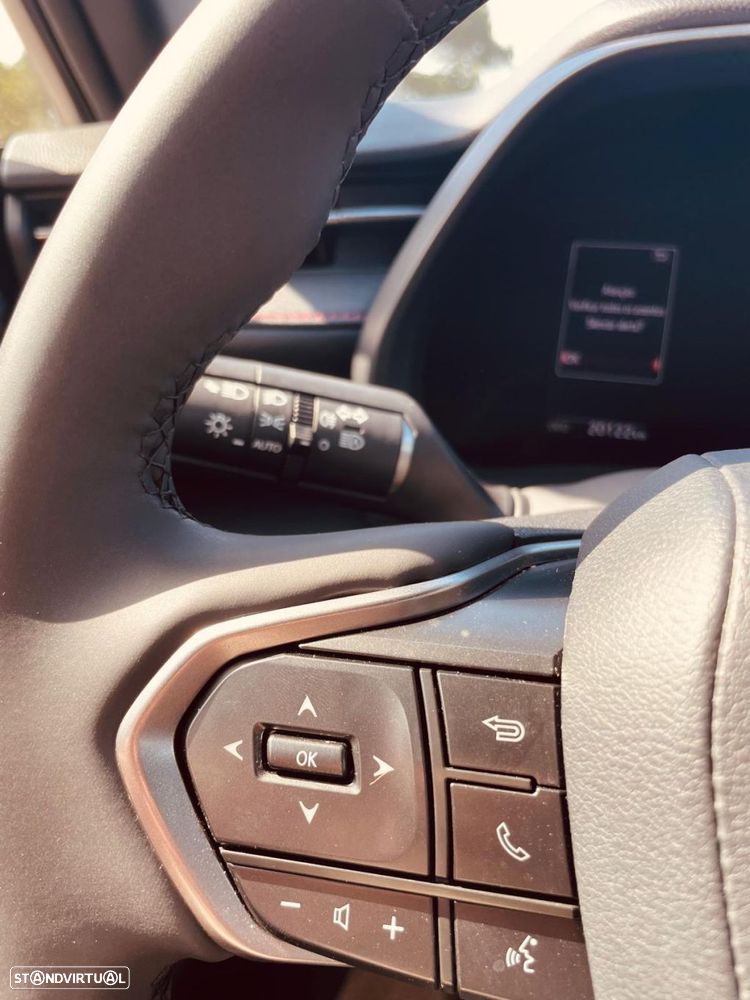 Lexus LBX Elegant - 15