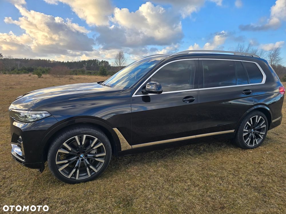BMW X7 M50i - 2